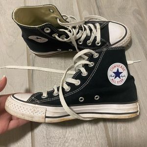 Black high top converse